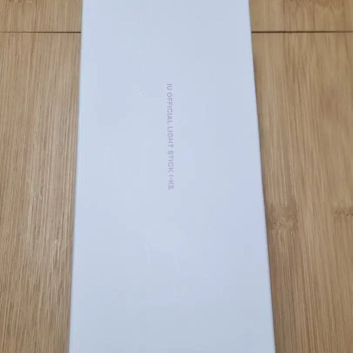 [BUNJANG] IU Official Light Stick Ver.3 I-KE / IU 아이유 아이크 공식 응원봉 버전3 I-KE 팝니다