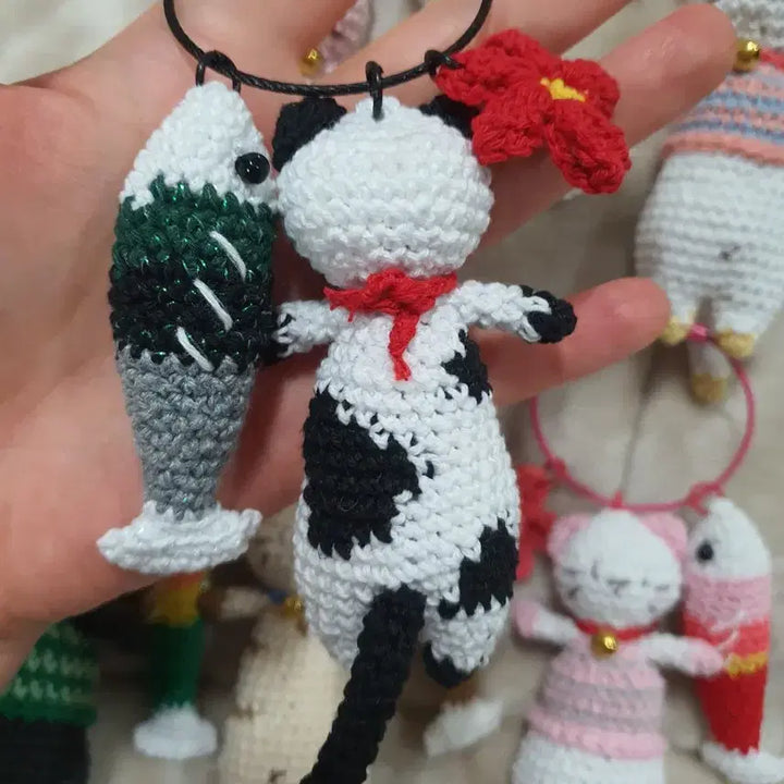 [BUNJANG] Handmade Knitted Fish and Cat Keyring Charm Doll / 핸드메이드 손뜨개 뜨개질 생선과 고양이 키링 열쇠고리 인형 개당 가격