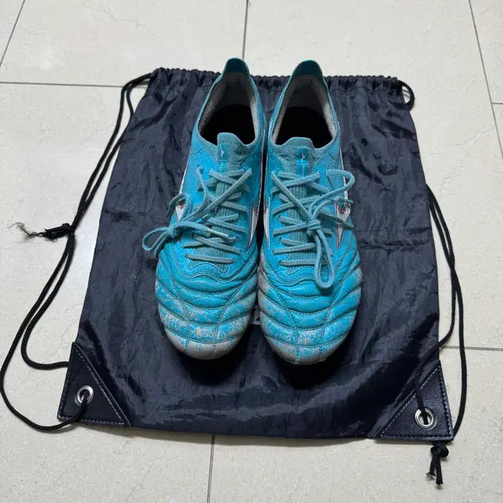 [BUNJANG] Mizuno Morelia Neo 3 Beta Japan 275 FG Soccer Cleats / 미즈노 모렐리아 네오3 베타 재팬 275