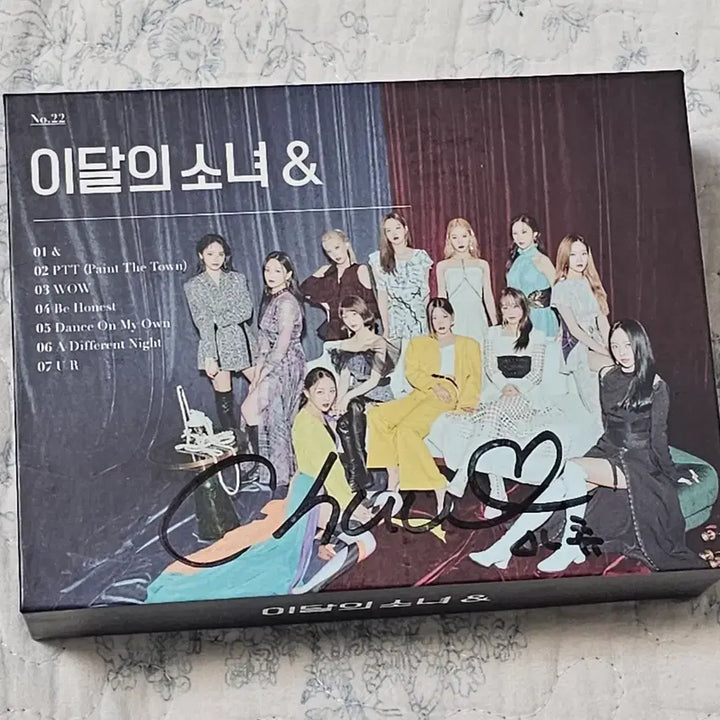 [BUNJANG] LOONA Chuu Signed Kino Album / 츄 Chuu 친필 싸인 키노 앨범