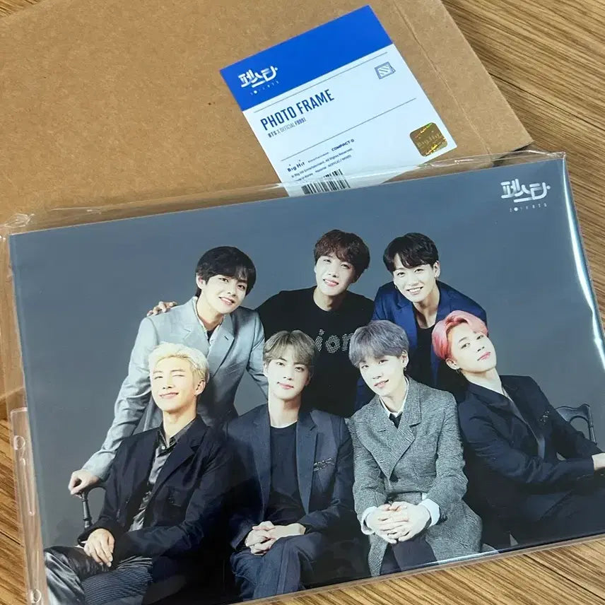 [BUNJANG] BTS 2019 Festa Photo Frame / 2019 방탄소년단 페스타 포토 프레임 BTS