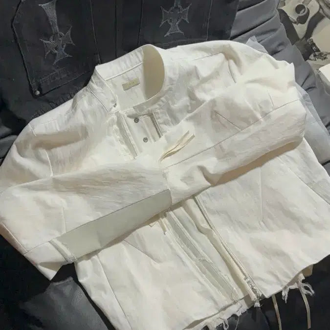 [BUNJANG] xlim ep.9 06 White Jacket / [s] xlim ep.9 06 화이트 자켓