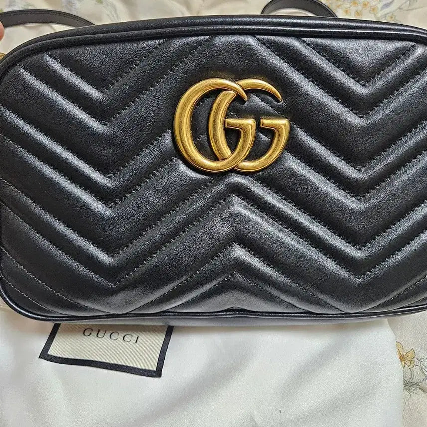 [BUNJANG] Gucci Marmont Matelasse Small Shoulder Bag / 구찌 마몽 마몬트  마틀라세 스몰 숄더백