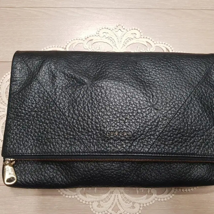 [BUNJANG] Lovecat Leather Big Clutch Bag / 러브캣 가죽 빅클러치백
