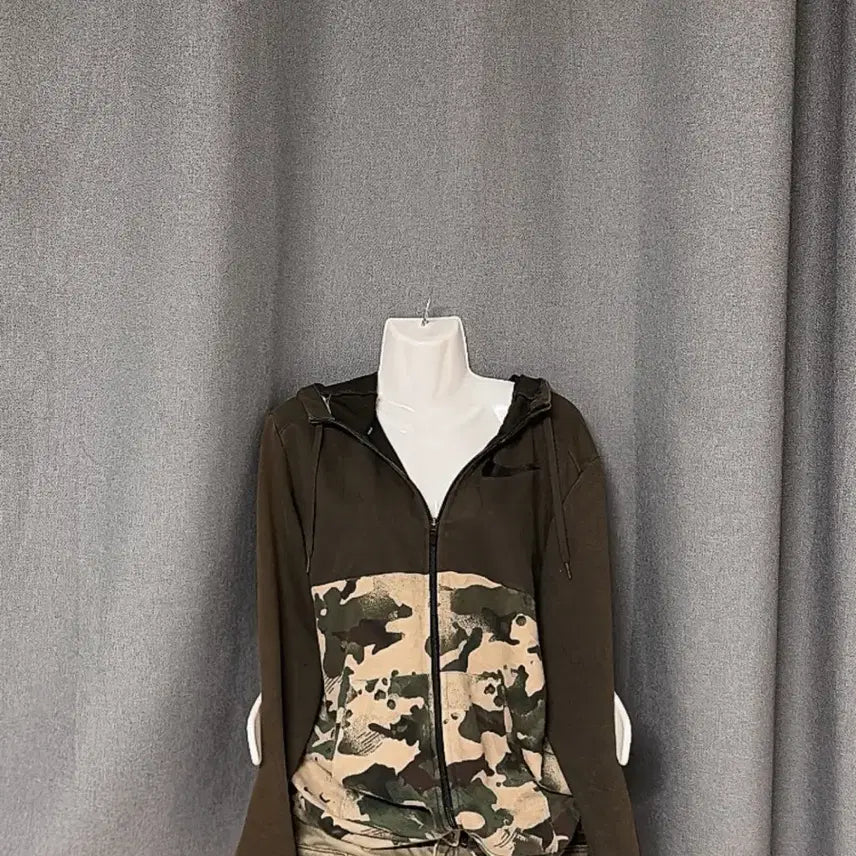 [BUNJANG] Nike Camo Zip-Up Hoodie &amp; Shorts Set / 나이키카모집업 / 숏팬츠