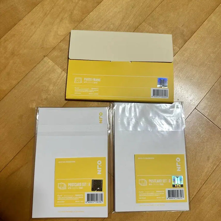 [BUNJANG] BTS Exhibition Photo Frame Postcard Set Bookmark / BTS 오늘 전시회 포토프레임 엽서세트 북마크 판매