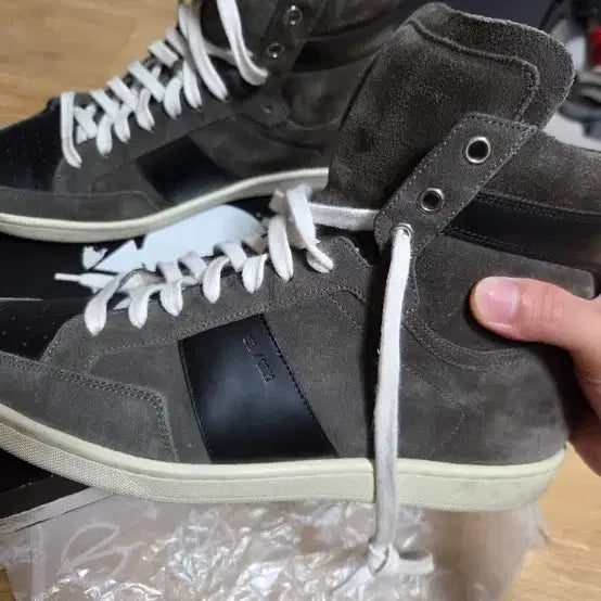 [BUNJANG] Saint Laurent High-Top Sneakers / 생로랑 하이탑 41