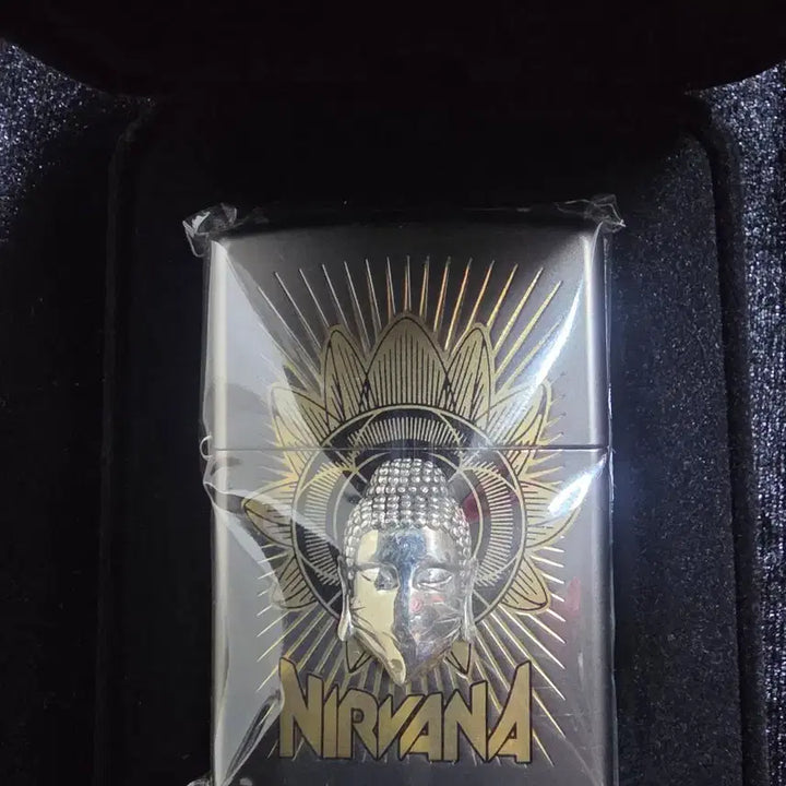 [BUNJANG] Zippo Nirvana Lighter New / zippo 지포 니르바나 NIRVANA 라이터 새상품