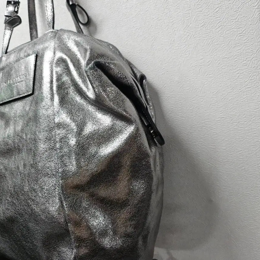 [BUNJANG] Icatrina Silver Leather Backpack / 이카트리나 실버 레더 백팩