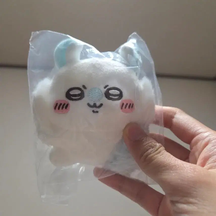 [BUNJANG] Chiikawa Momonga Clip Gacha / 치이카와 먼작귀 모몽가 클립 가챠