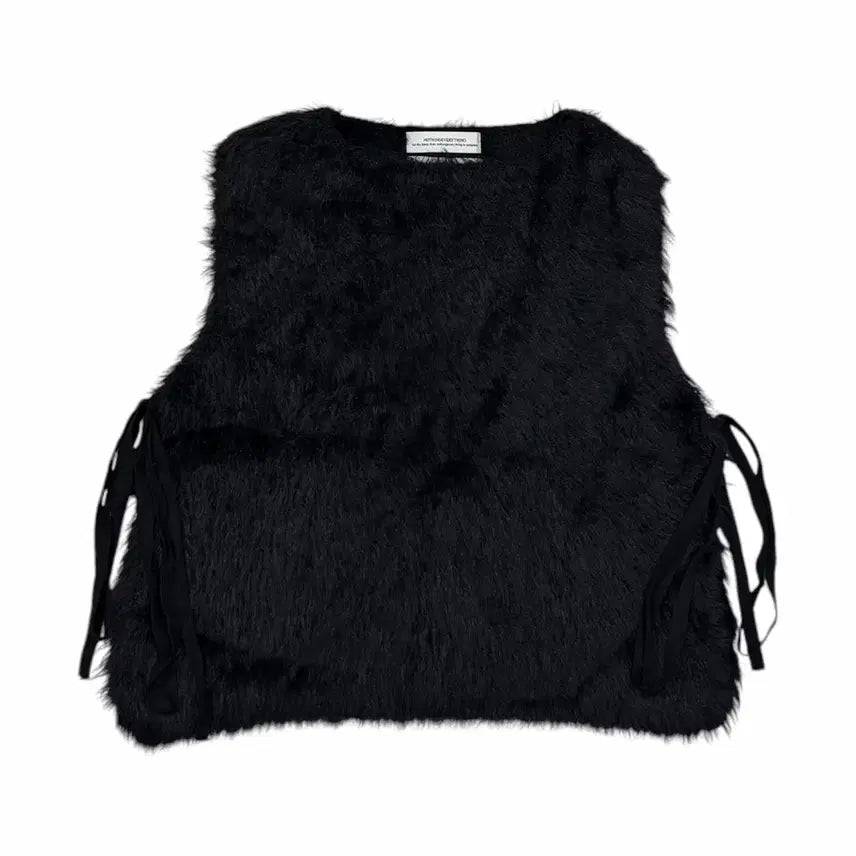 [BUNJANG] Nothing Everything Open Side Vegan Faux Fur Vest Black / 낫띵에브리띵 오픈 사이드 비건 퍼 베스트 조끼 블랙