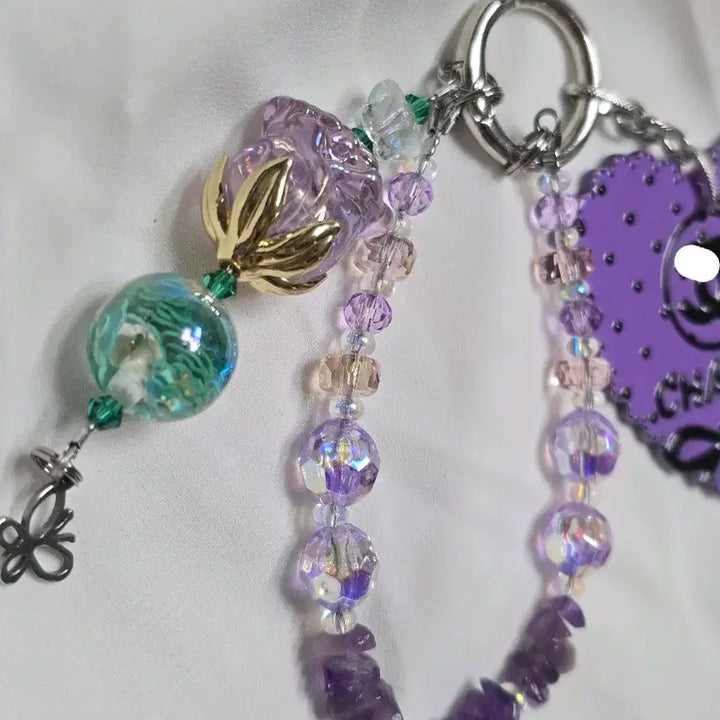 [BUNJANG] Handmade Natural Stone Keychain with Amethyst Chips and Luminous Rose Beads / 핸드메이드 원석 키링
