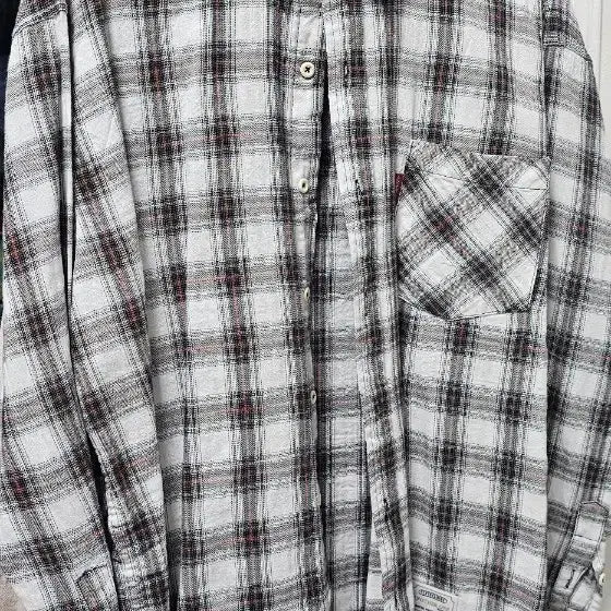 [BUNJANG] White Checkered Long-Sleeve Shirt / 화이트 체크 남방