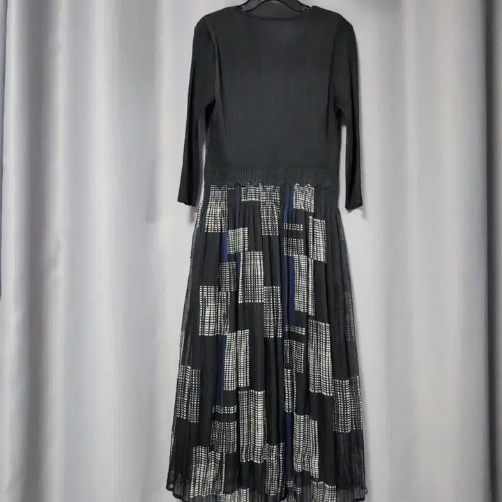 [BUNJANG] Pleated Long Dress / 플리츠 롱원피스