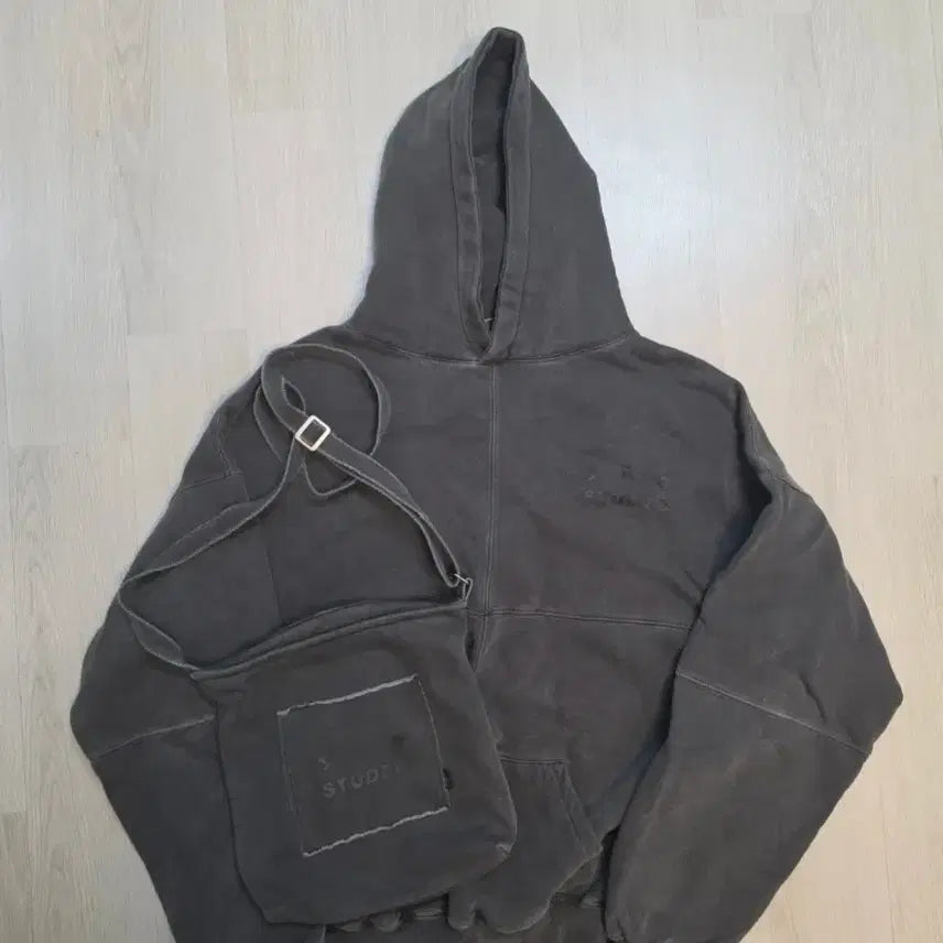 [BUNJANG] ieab Studio Block Pigment Hoodie XL with Bag / 아이앱스튜디오 블록 피그먼트 후드 xl 가방 포함