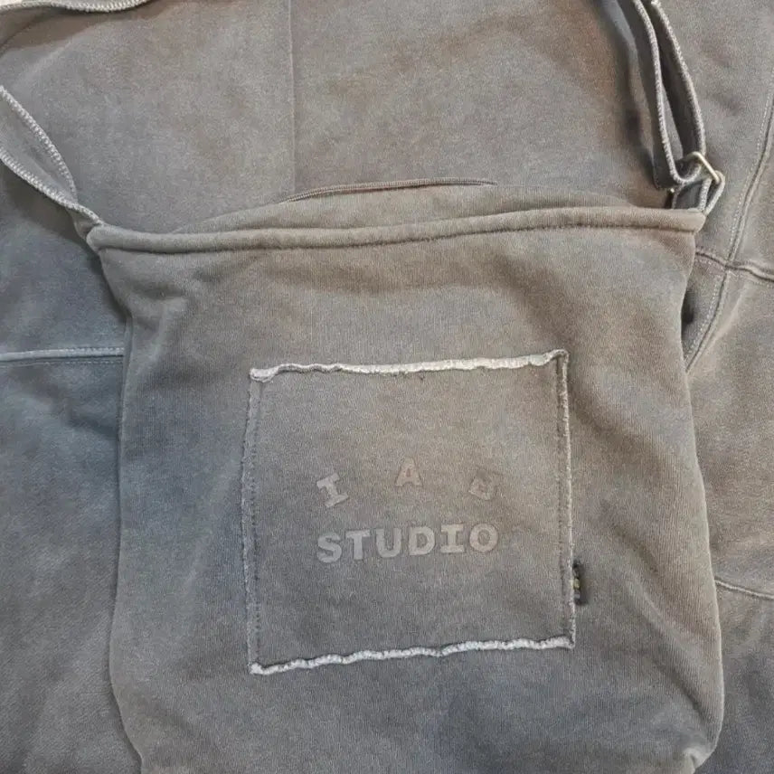 [BUNJANG] ieab Studio Block Pigment Hoodie XL with Bag / 아이앱스튜디오 블록 피그먼트 후드 xl 가방 포함