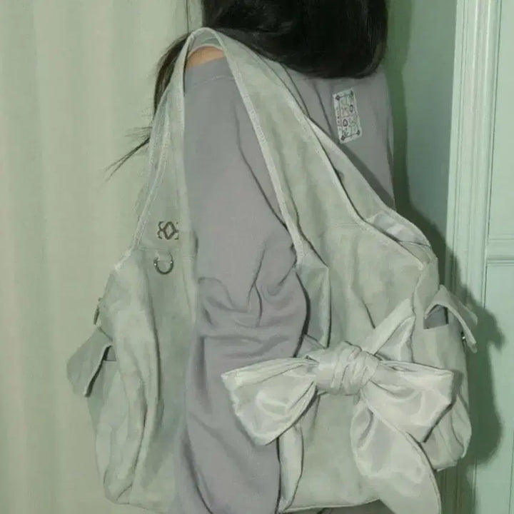 [BUNJANG] 107 Bow Bag Nubuck Light Grey / 시월 107 보우백 누벅 라이트 그레이