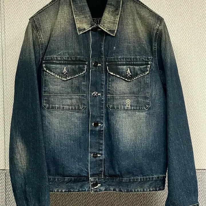 [BUNJANG] Stone Island BluesTone Detachable Vest Denim Jacket XL / [CP 컴퍼니] 정품 발마칸 코트 (내피 탈부착) XL 105
