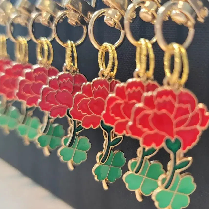 [BUNJANG] Carnation Clover Keyring / 스승의날 카네이션 클로버 키링
