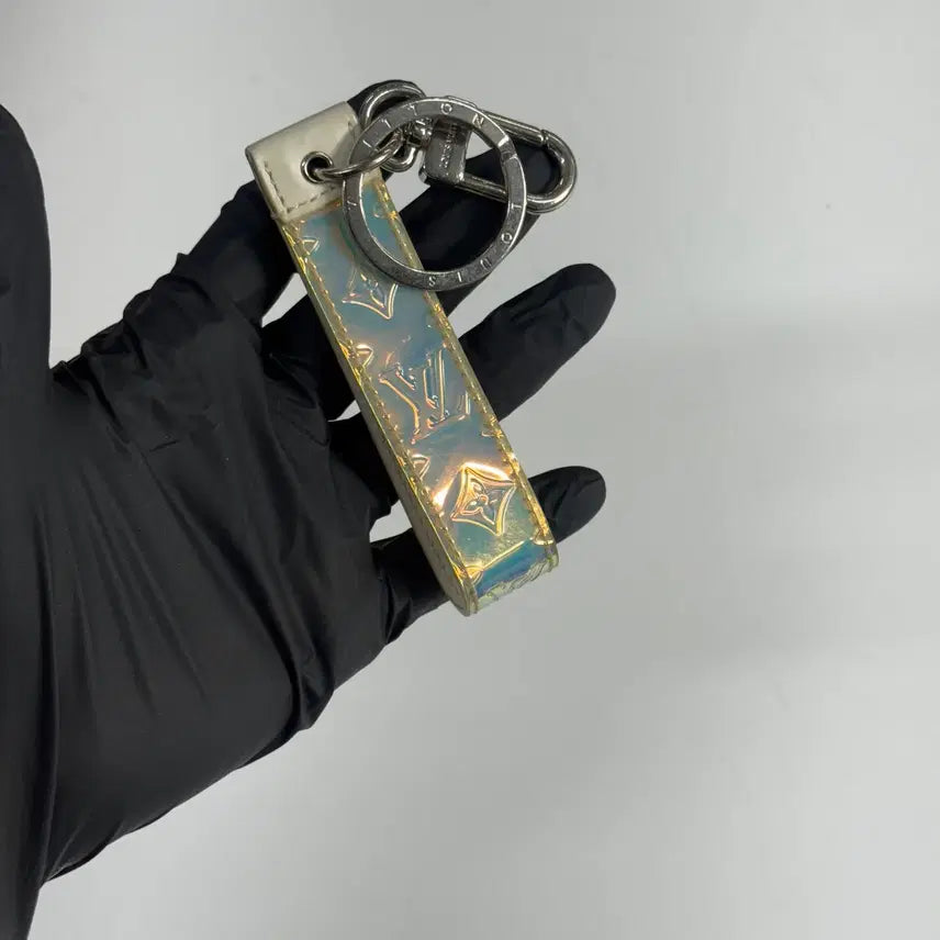 [BUNJANG] Louis Vuitton Prism Keyring / {한정판} 루이비통 프리즘 키링