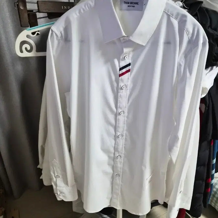 [BUNJANG] Thom Browne Signature Stripe Tab White Shirt / 톰브라운 삼선탭 화이트 셔츠