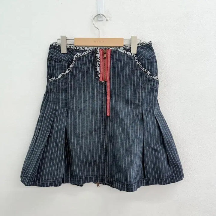 [BUNJANG] MAX&amp;CO Pleated Denim Midi Skirt / MAX&amp;CO 플리츠 데님 미디 스커트