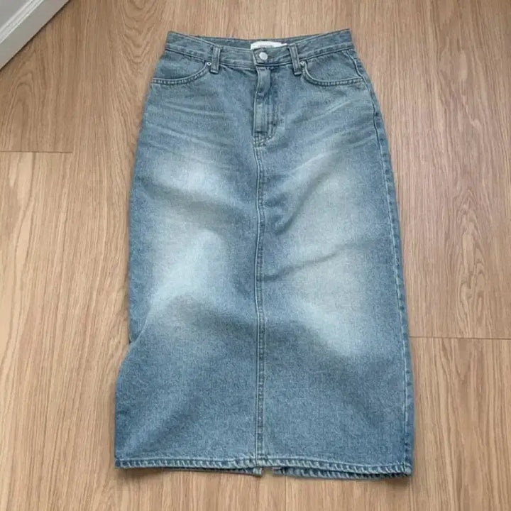 [BUNJANG] Ganaesra Ordinare Dark Blue Denim Long Skirt / 가내스라 ordinaire 노이 데님 롱스커트 (중청)