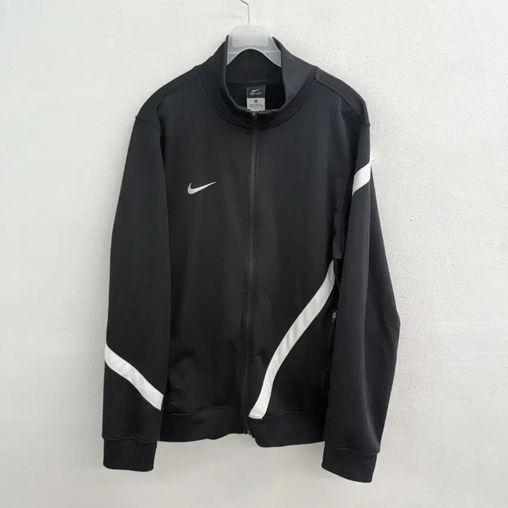 [BUNJANG] Nike Dri-FIT Swoosh Track Jacket XL / 나이키 드라이핏 스우시 트랙 자켓 (XL)
