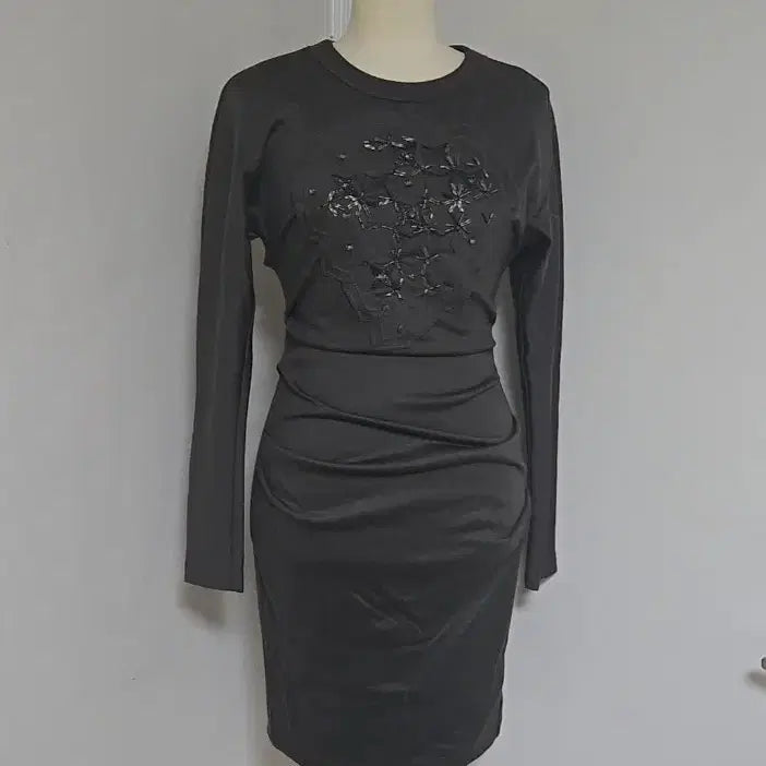 [BUNJANG] Objet Jersey Dress with Beaded Embellishment / 새상품급/오브제/저지 원피스