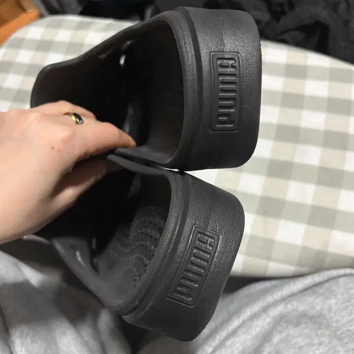 [BUNJANG] Puma Black Slippers Size 270-275 / 푸마 블랙 슬리퍼270-275