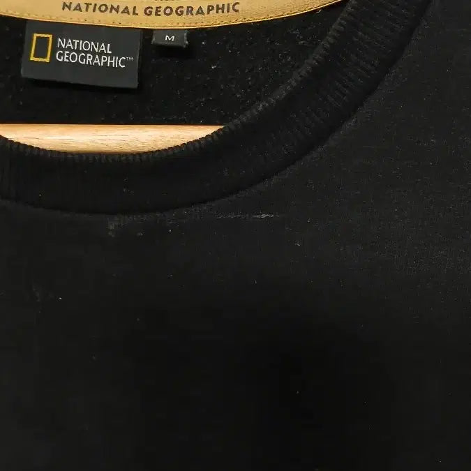 [BUNJANG] National Geographic Black Sweatshirt M / 내셔널지오그래픽 검정 맨투맨 티셔츠 M사이즈