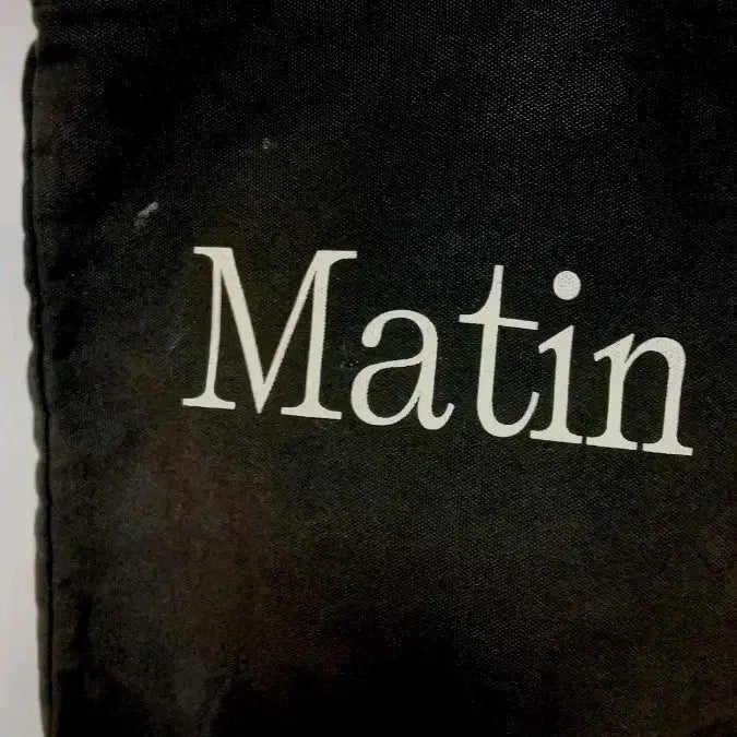 [BUNJANG] Matinkim Black Logo Tote Bag / 마뗑킴 블랙 로고 토트백 색바램보임