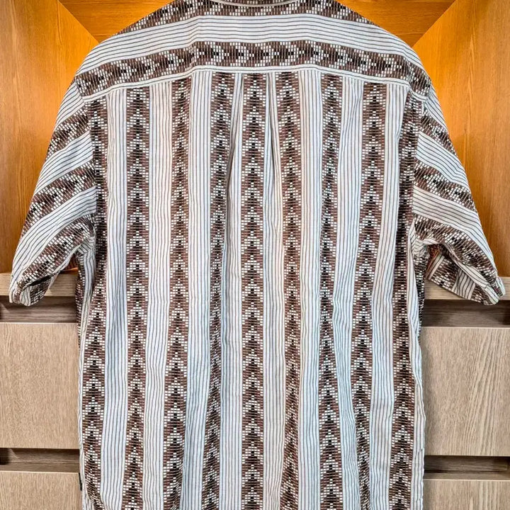 [BUNJANG] Paul Smith Jeans Ethnic Jacquard Collarless Short Sleeve Shirt - Size L / Paul Smith Jeans Jacquard Shirt [L]