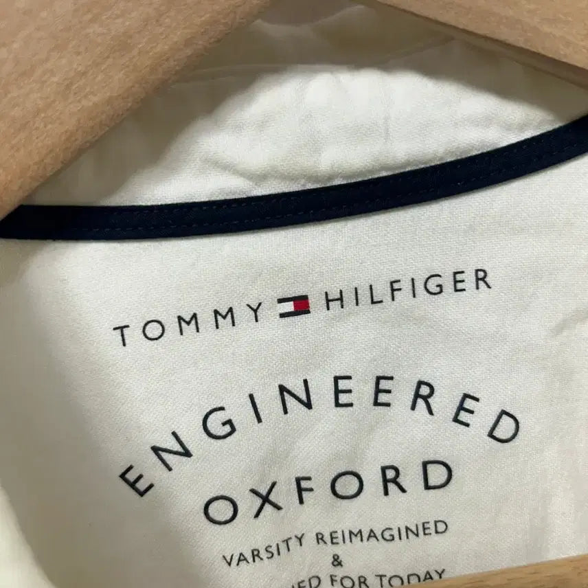 [BUNJANG] Tommy Hilfiger White Oxford Shirt - Size S / 타미힐피거 화이트 옥스포드 셔츠 S