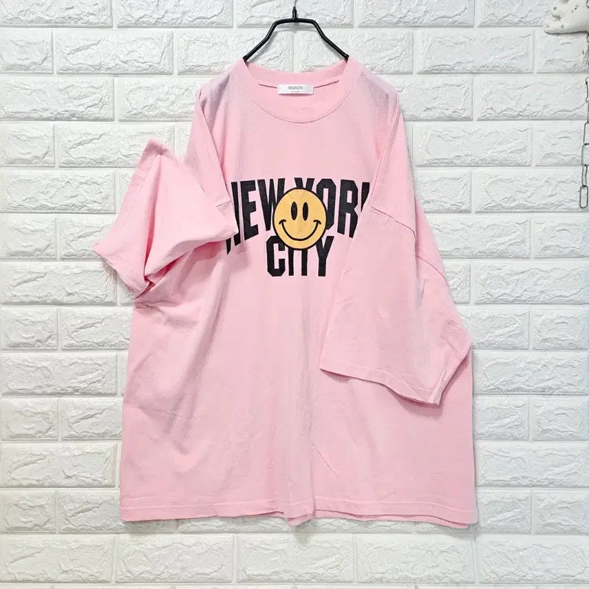 [BUNJANG] Oversized Smile Print T-Shirt / 박시스마일티셔츠