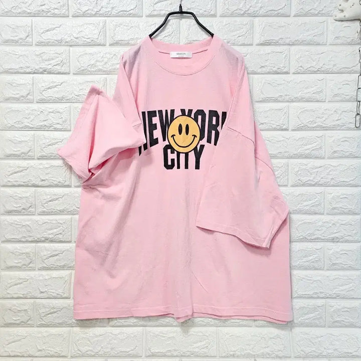 [BUNJANG] Oversized Smile Print T-Shirt / 박시스마일티셔츠