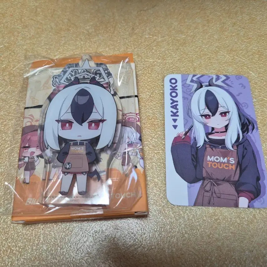 [BUNJANG] Blue Archive Momosuzu Kayo Acrylic Stand + Photocard / 블루아카이브 맘스터치 카요코 아크릴 + 포토카드