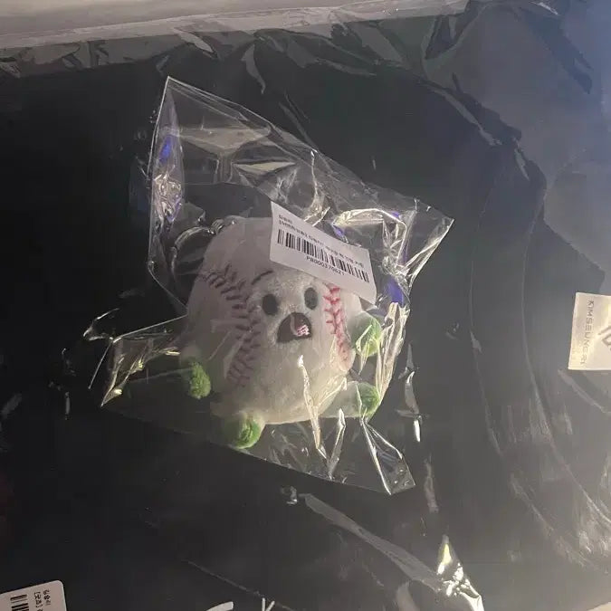 [BUNJANG] T1 Seungri T-Shirt + Big Plush Toy Bundle Set / 김승리 T1 티셔츠 + 빅 인형 빅팀