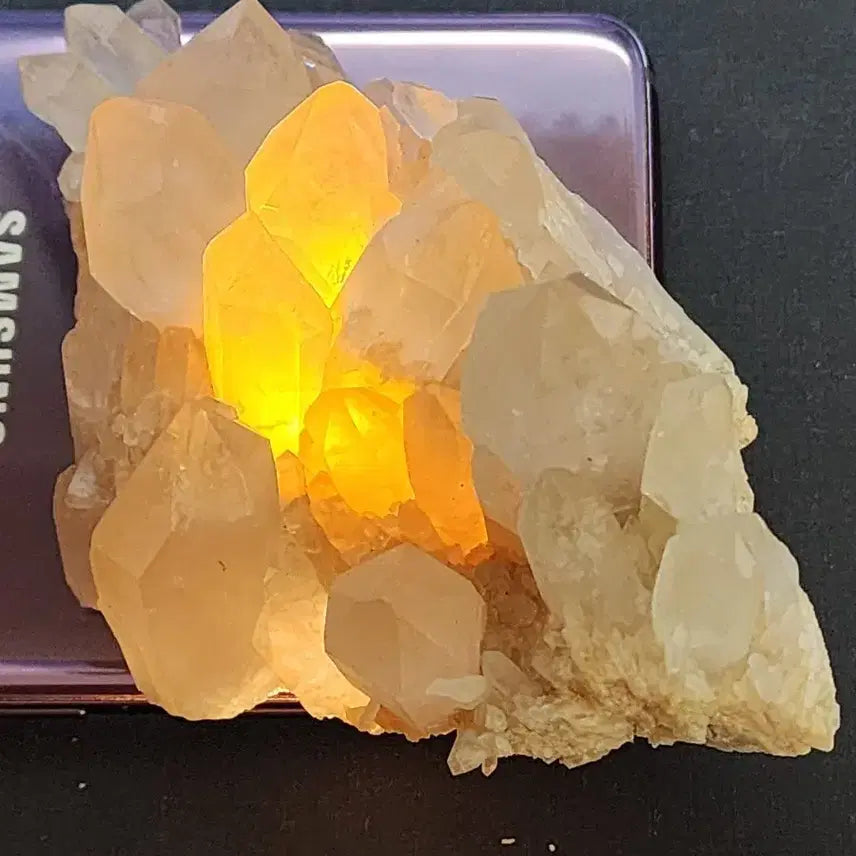 [BUNJANG] Natural White Crystal Cluster Raw Stone with Stand / 천연 크리스탈 백수정 클러스터 원석+받침대