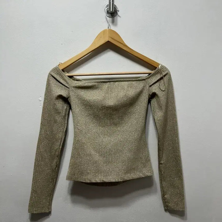 [BUNJANG] Zara Shirring Gold Long Sleeve Blouse (Size S) / 자라 셔링 골드 긴팔 블라우스 새상품 S
