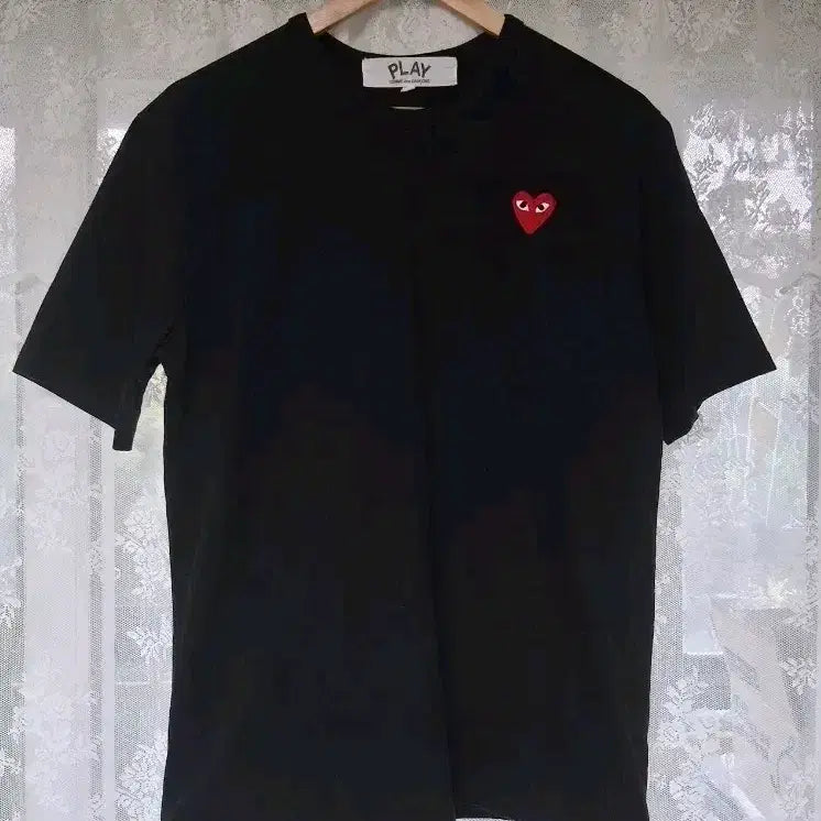 [BUNJANG] Comme des Garçons Play Black Short Sleeve T-Shirt / 꼼데가르송 플레이 검정 반팔 티셔츠