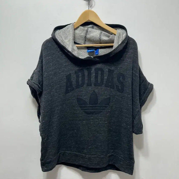 [BUNJANG] Adidas Black Half-Sleeve Hoodie T-Shirt - Size S / 아디다스 반팔 후드 티셔츠 블랙 S