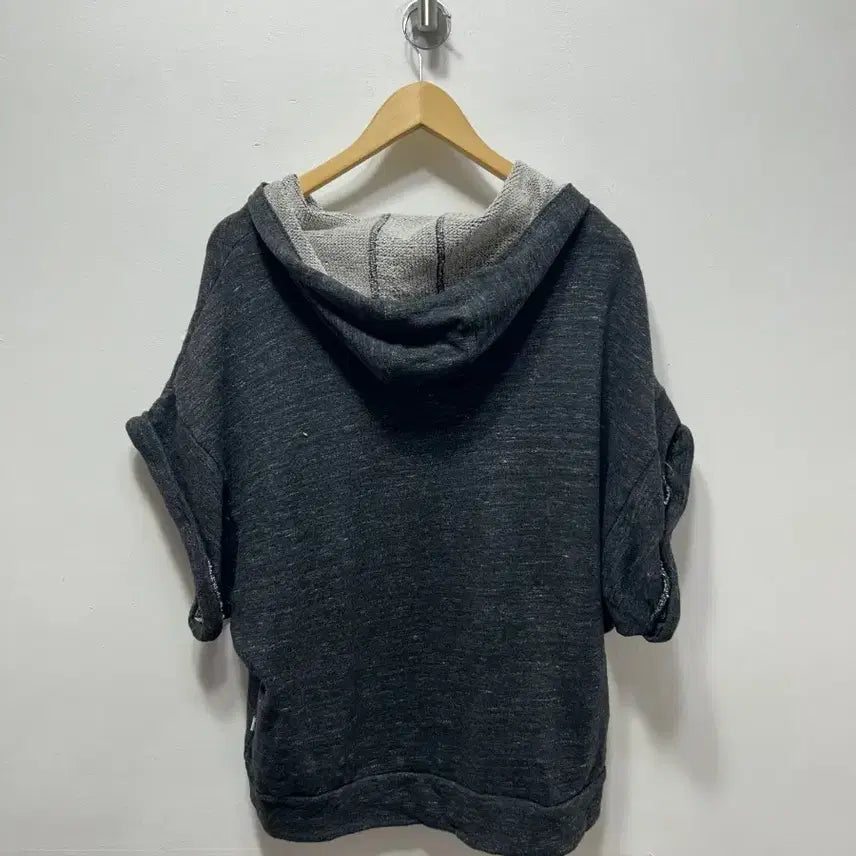 [BUNJANG] Adidas Black Half-Sleeve Hoodie T-Shirt - Size S / 아디다스 반팔 후드 티셔츠 블랙 S