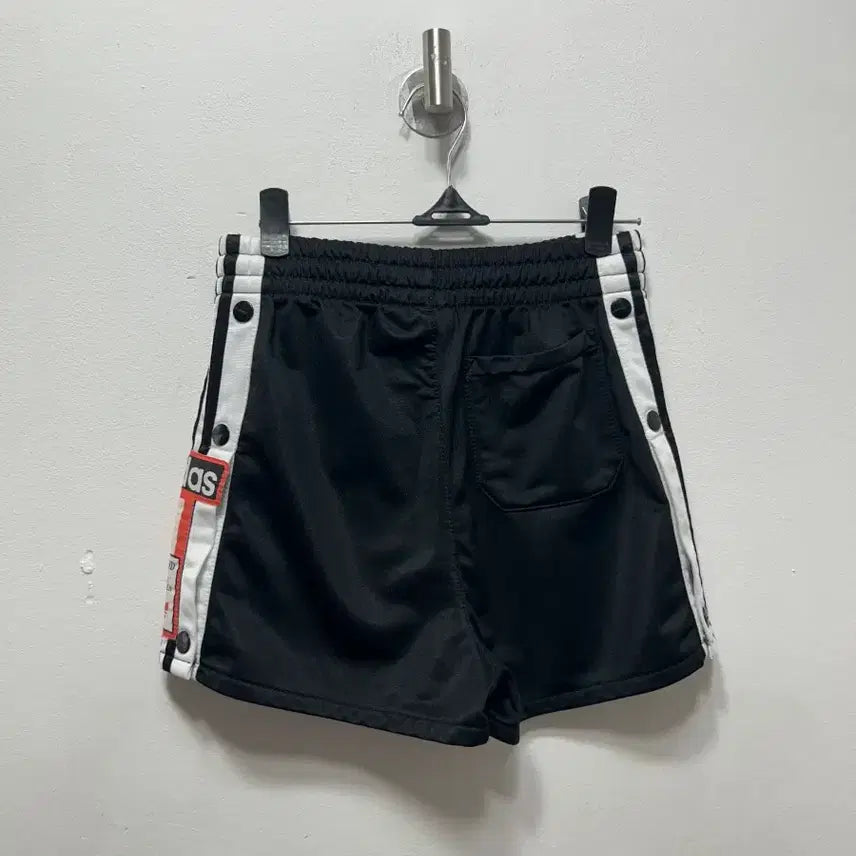 [BUNJANG] Adidas Black 3-Stripes Training Shorts (M) / 아디다스 블랙 반바지 3선 트레이닝 M