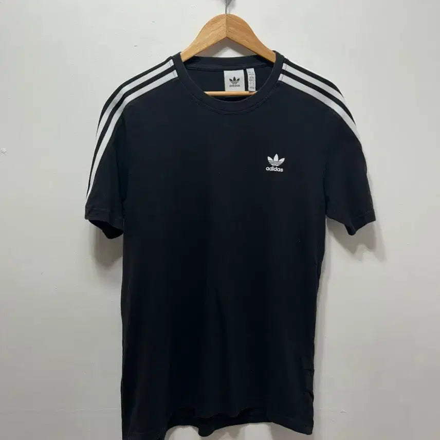 [BUNJANG] Adidas Three-Stripes Black T-Shirt M / 아디다스 삼선 블랙 반팔 티셔츠 M