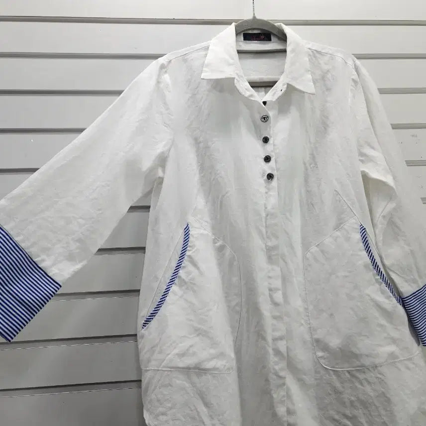 [BUNJANG] White Stripe Linen Blend Blouse / 화이트 스트라이프 포인트 마 여성남방/보물찾기천사
