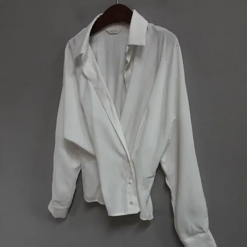 [BUNJANG] 2nd GATE White Wrap Blouse S / 2nd GATE 화이트 랩 블라우스 S