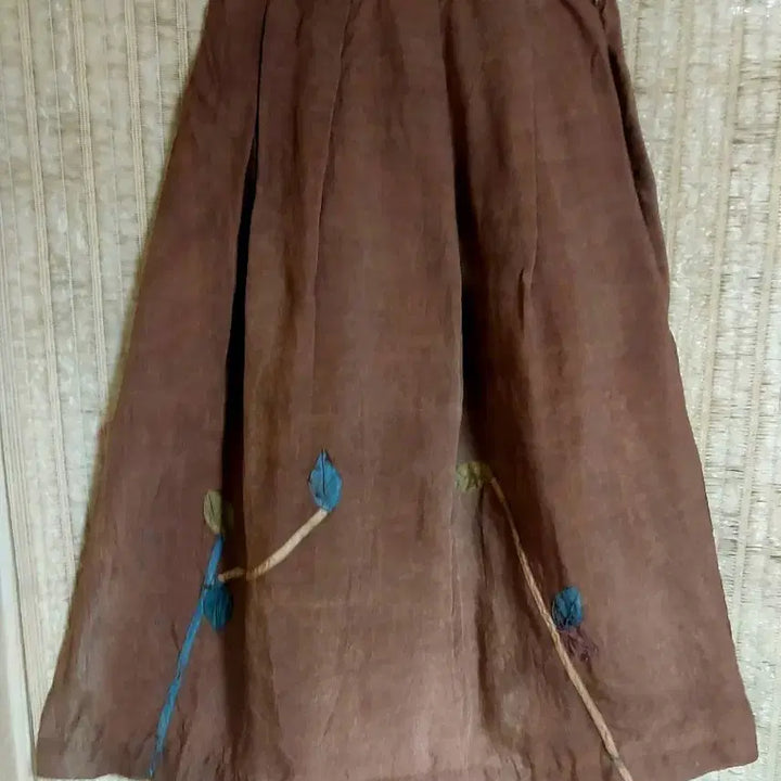 [BUNJANG] Natural Dye Brown Flower Embroidered Long Skirt / 천연염색 브라운 플라워 자수 롱 스커트 66