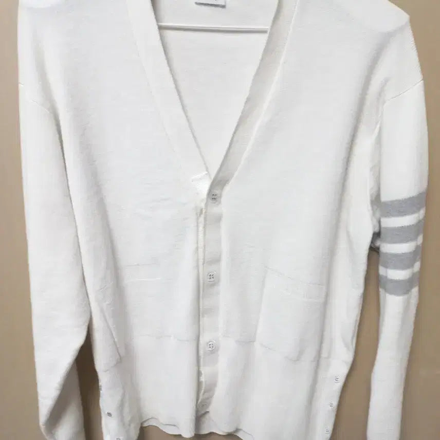 [BUNJANG] Thom Browne Milano Stitch 4-Bar Cardigan White Size 4 / 톰브라운 밀라노 스티치 4-바 가디건 화이트 4사이즈