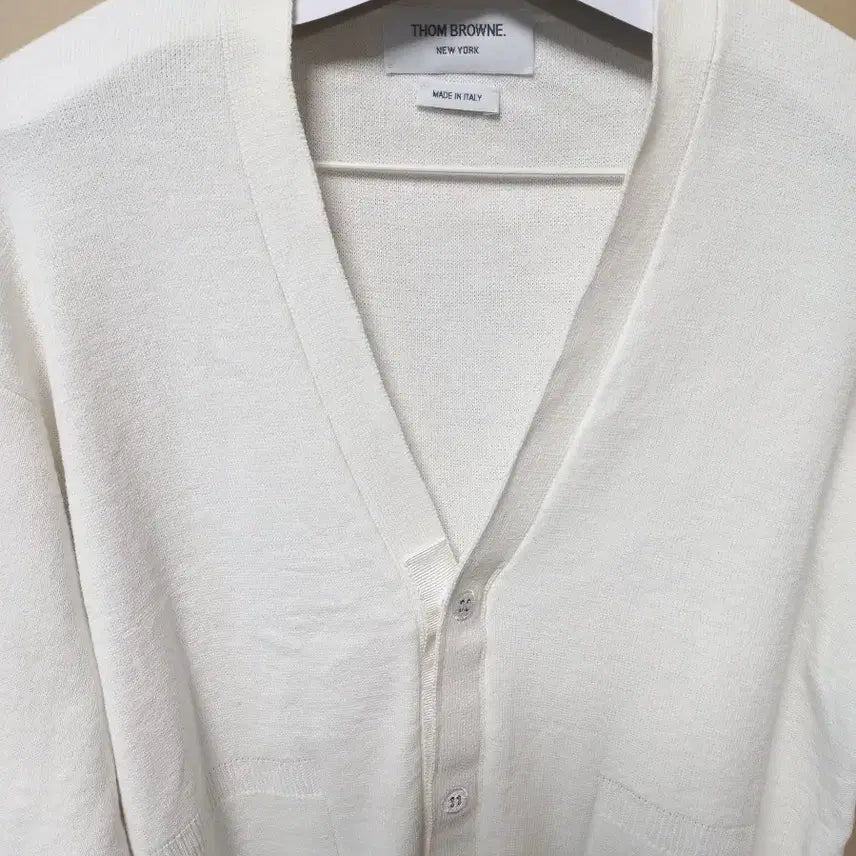 [BUNJANG] Thom Browne Milano Stitch 4-Bar Cardigan White Size 4 / 톰브라운 밀라노 스티치 4-바 가디건 화이트 4사이즈